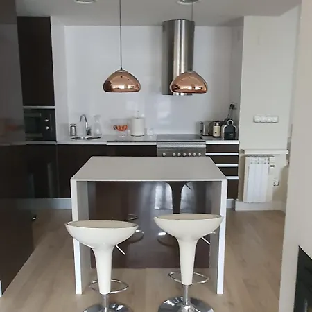 Daire Luminoso Y Moderno Duplex Familiar